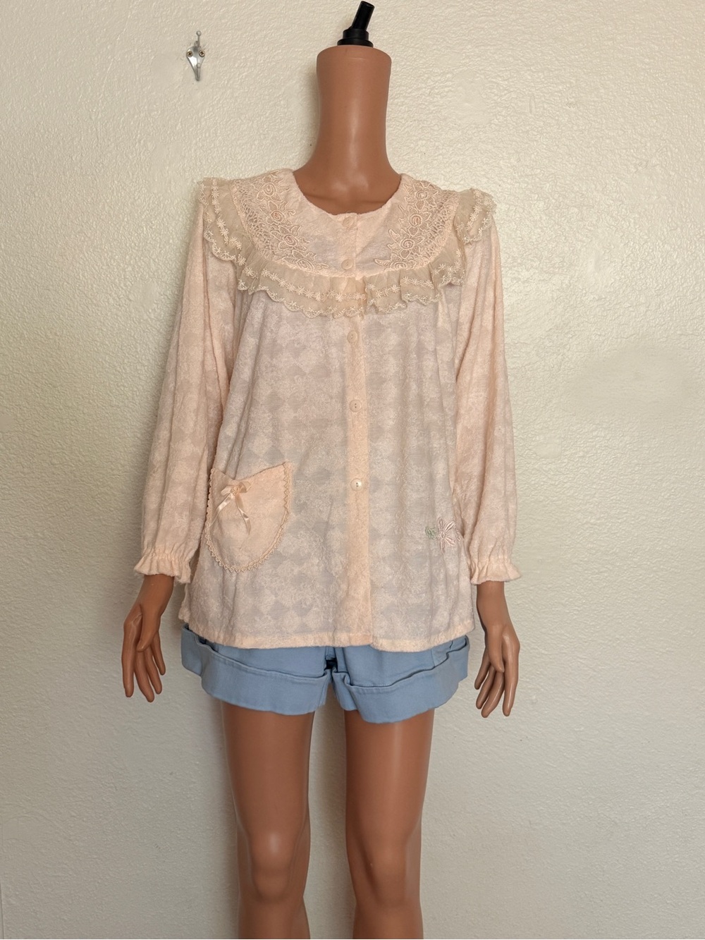 Vtg Sha Dan Acrylic Peachy Pink Cottagecore Grandma Cardigan